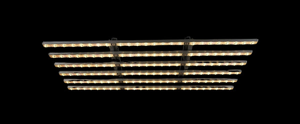 Full light spectrum chart combining warm white, UV, and far red used in Esttech LED grow lights