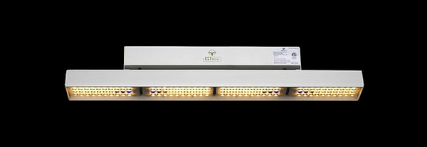 Esttech High Bay LED grow light with warm white spectrum activated